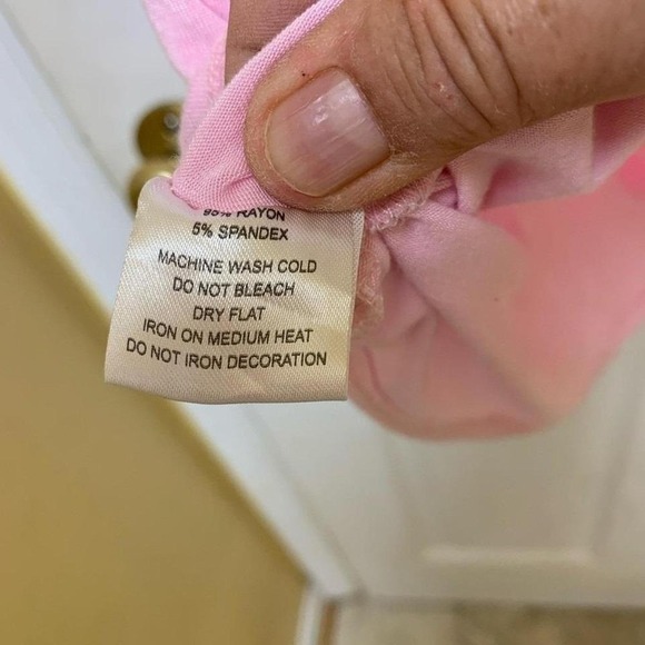 Pink religious women's tshirt - Picture 4 of 6